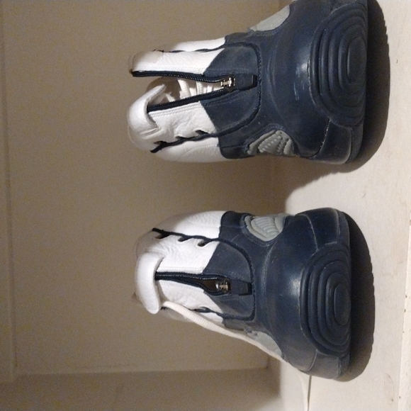 Iverson answer sz 9 - Picture 4 of 4